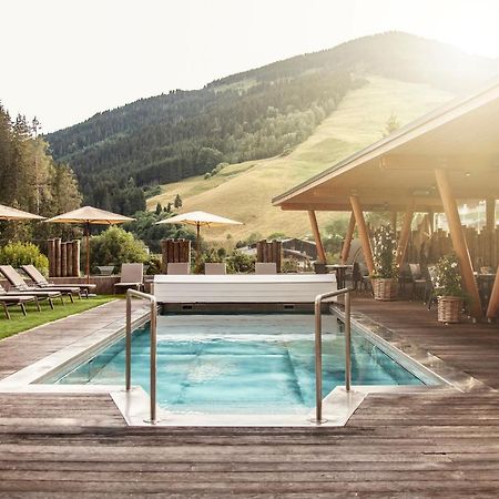 Hotel Sonnegg Saalbach-Hinterglemm Exterior foto
