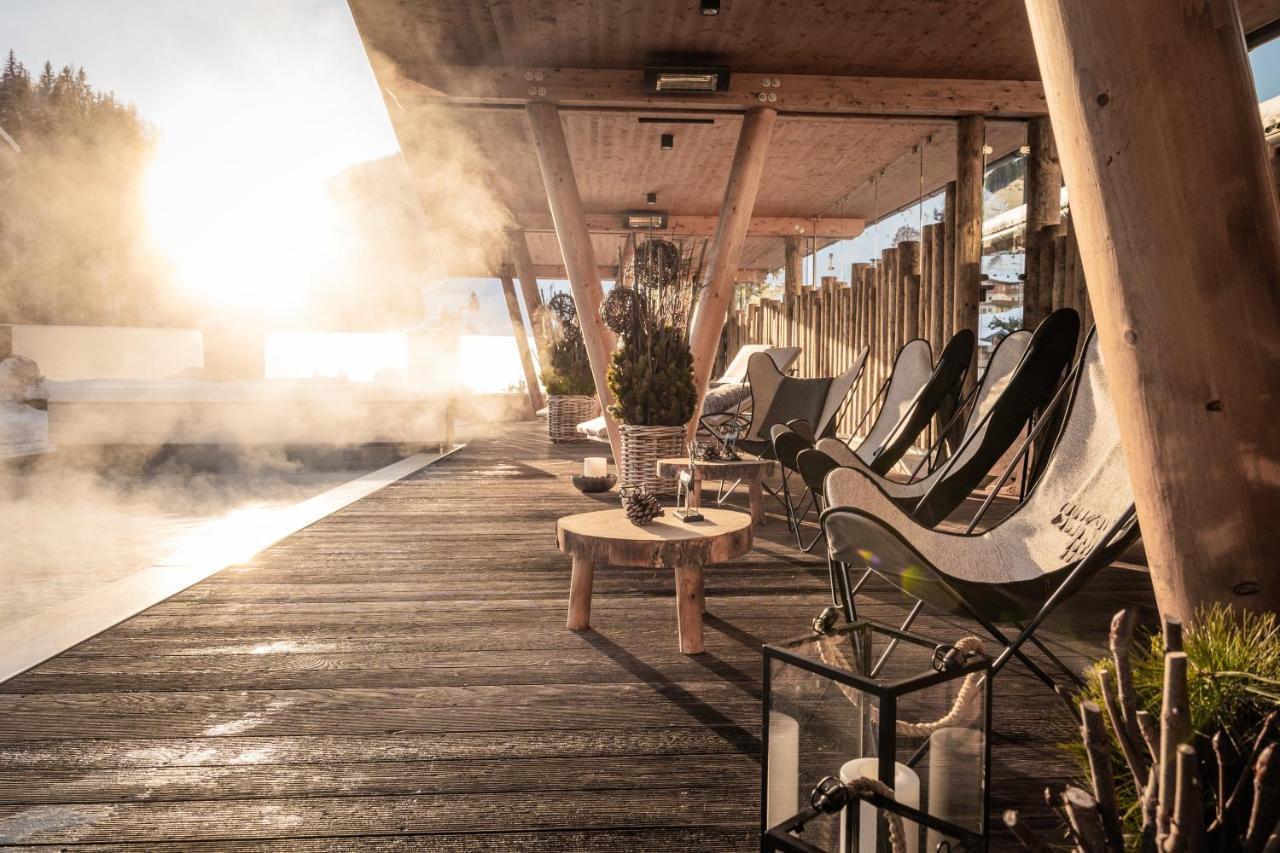 Hotel Sonnegg Saalbach-Hinterglemm Exterior foto