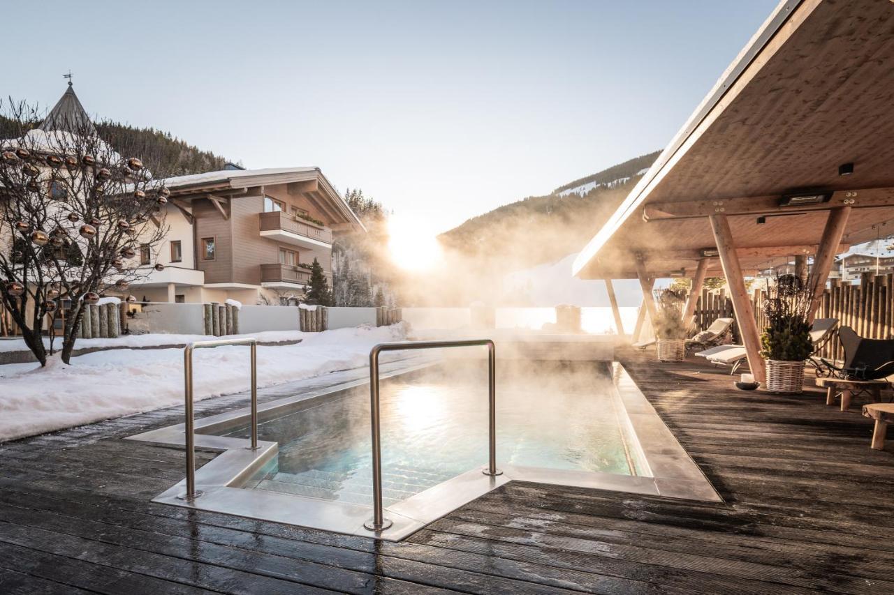 Hotel Sonnegg Saalbach-Hinterglemm Exterior foto